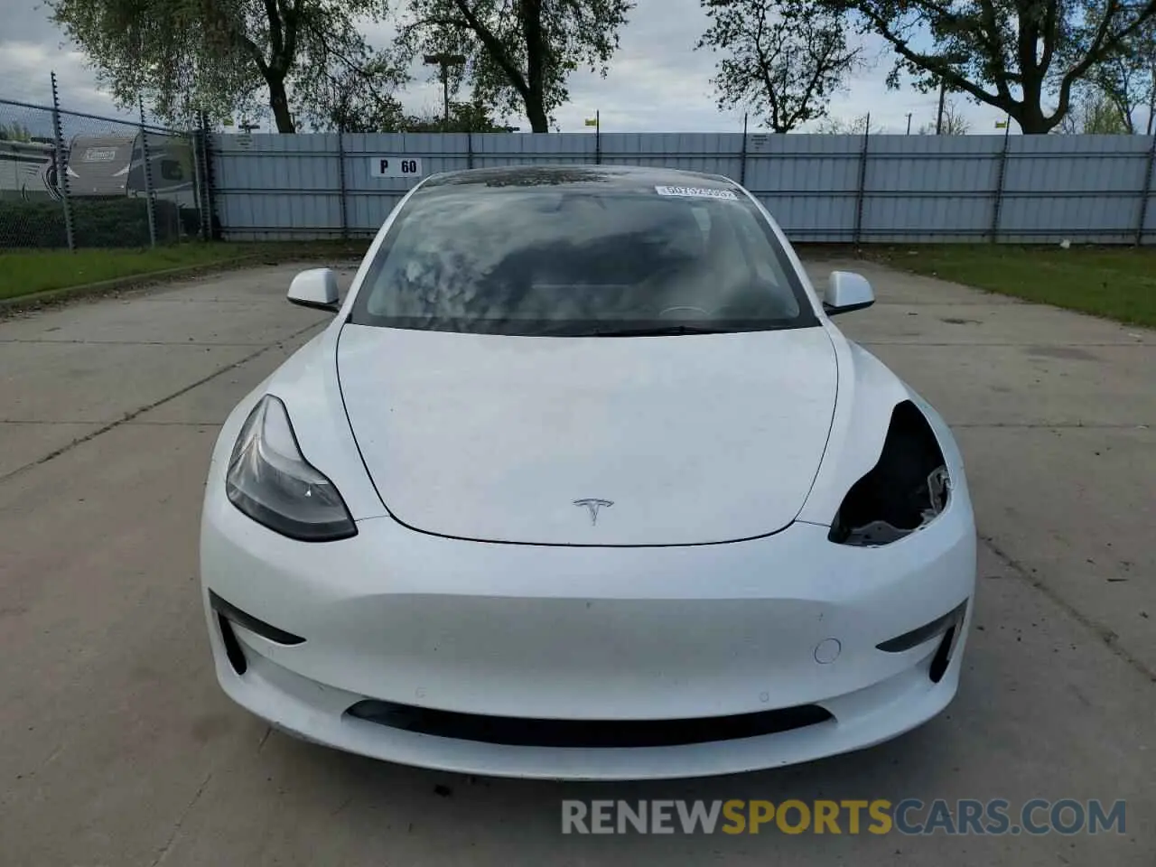 5 Photograph of a damaged car 5YJ3E1EA5NF201715 TESLA MODEL 3 2022