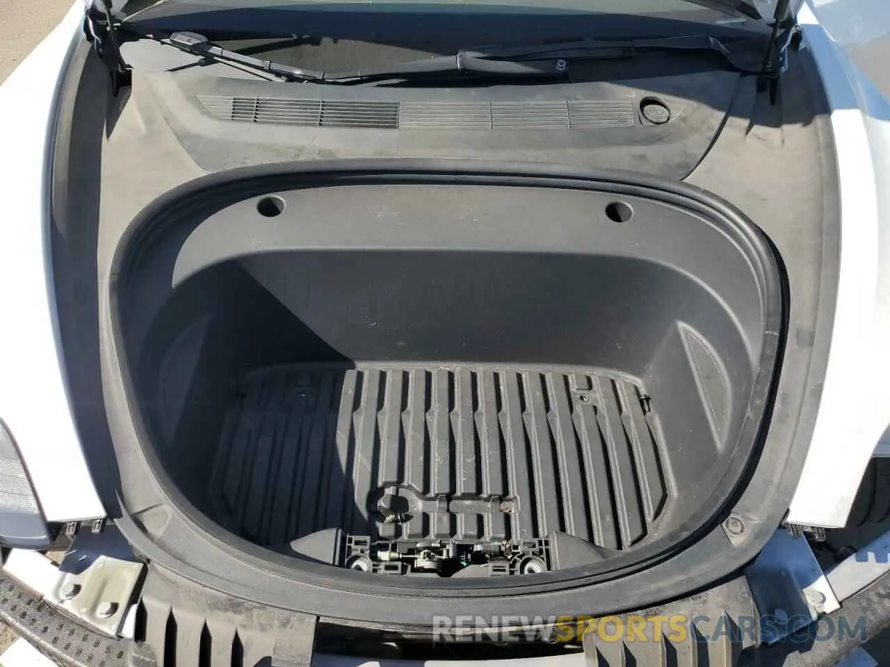 11 Фотография поврежденного автомобиля 5YJ3E1EA5NF252440 TESLA MODEL 3 2022