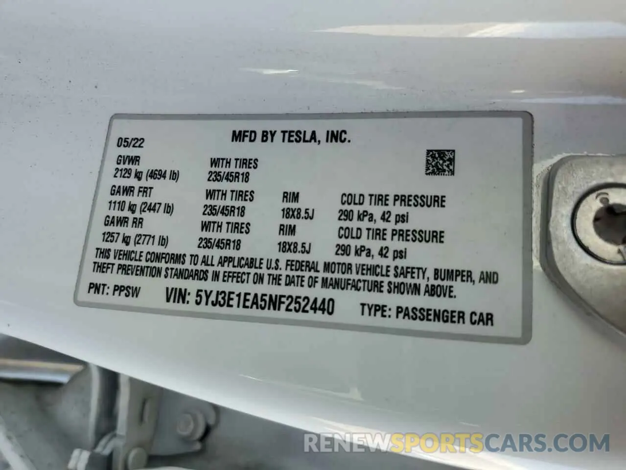 13 Фотография поврежденного автомобиля 5YJ3E1EA5NF252440 TESLA MODEL 3 2022