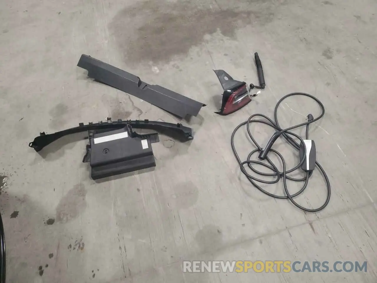 12 Фотография поврежденного автомобиля 5YJ3E1EA5NF288290 TESLA MODEL 3 2022