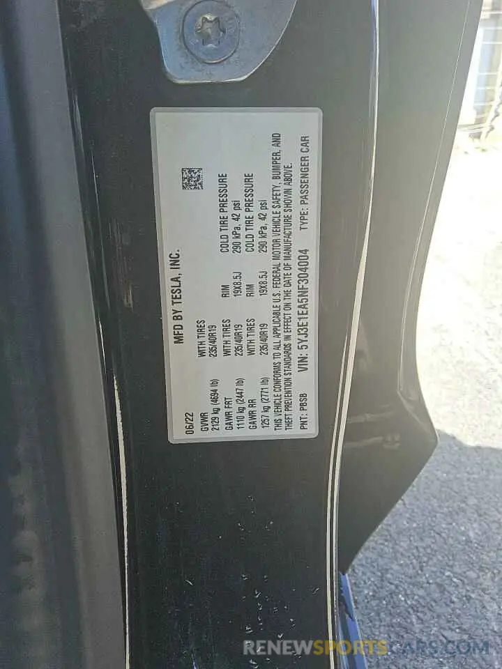 12 Photograph of a damaged car 5YJ3E1EA5NF304004 TESLA MODEL 3 2022