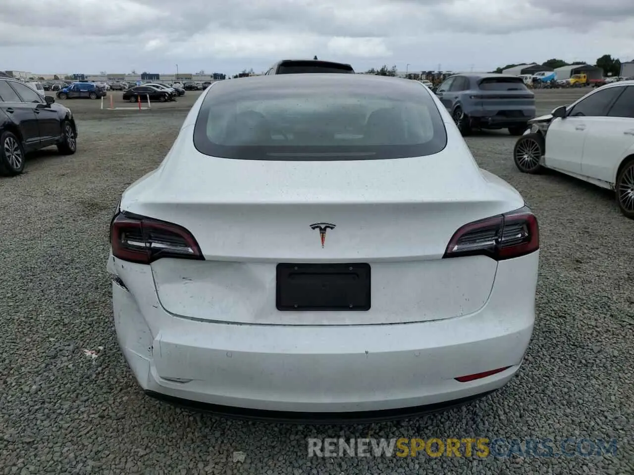 6 Фотография поврежденного автомобиля 5YJ3E1EA5NF321935 TESLA MODEL 3 2022
