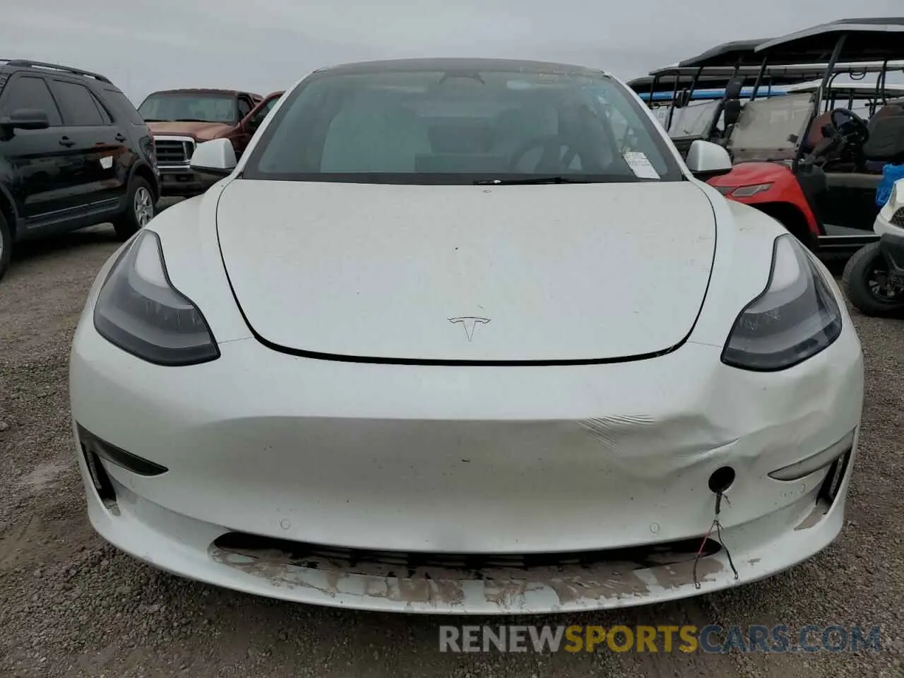 5 Photograph of a damaged car 5YJ3E1EA5NF327573 TESLA MODEL 3 2022