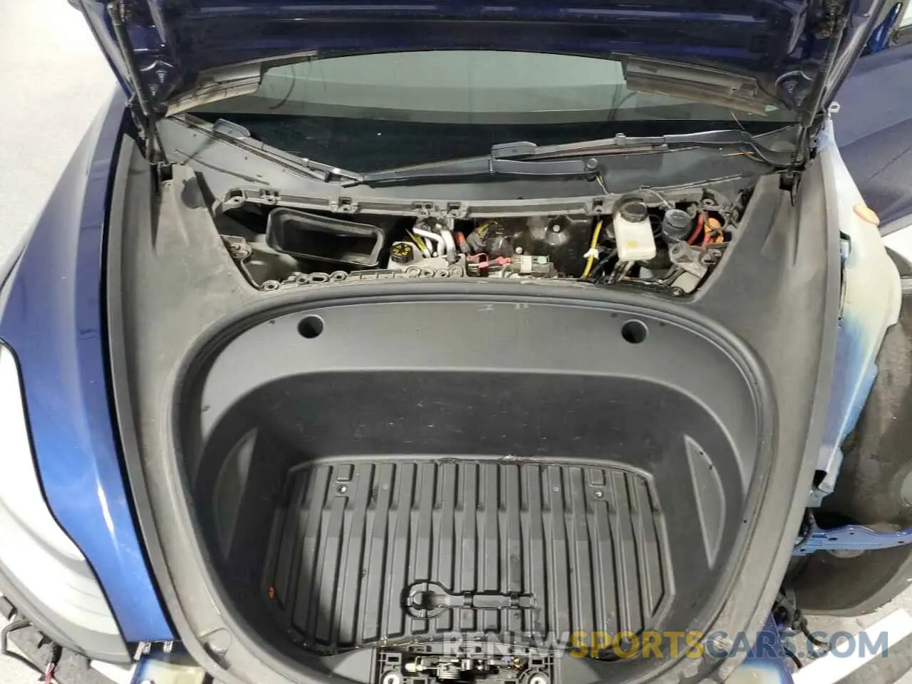 11 Photograph of a damaged car 5YJ3E1EA5NF368902 TESLA MODEL 3 2022