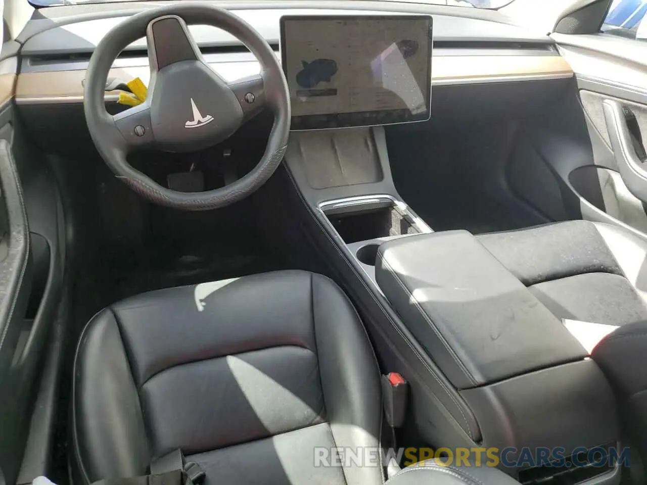 8 Photograph of a damaged car 5YJ3E1EA5NF369175 TESLA MODEL 3 2022