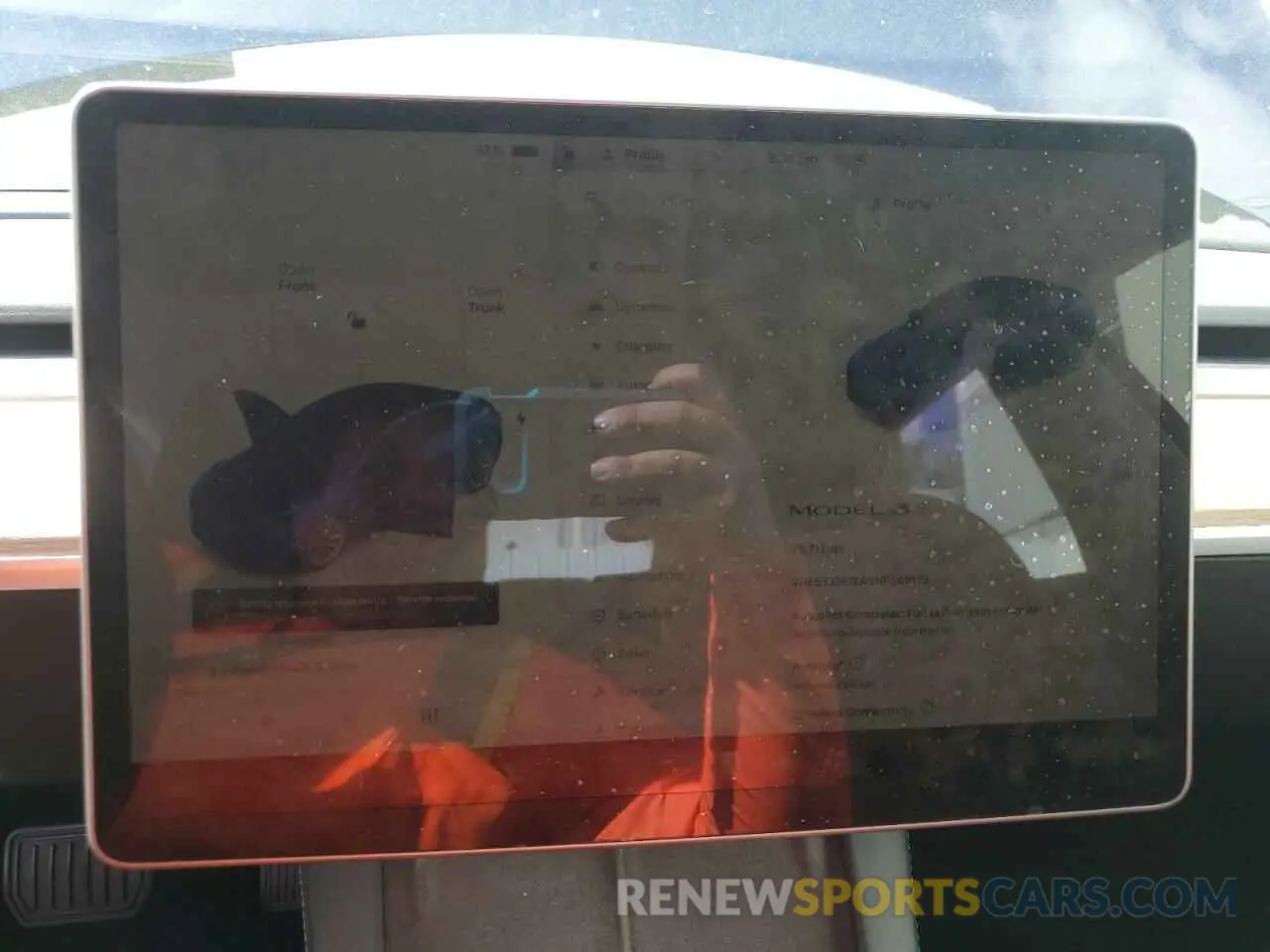 9 Photograph of a damaged car 5YJ3E1EA5NF369175 TESLA MODEL 3 2022