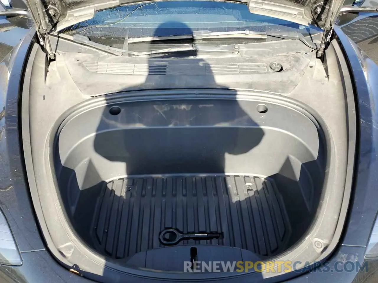 11 Photograph of a damaged car 5YJ3E1EA5NF369662 TESLA MODEL 3 2022