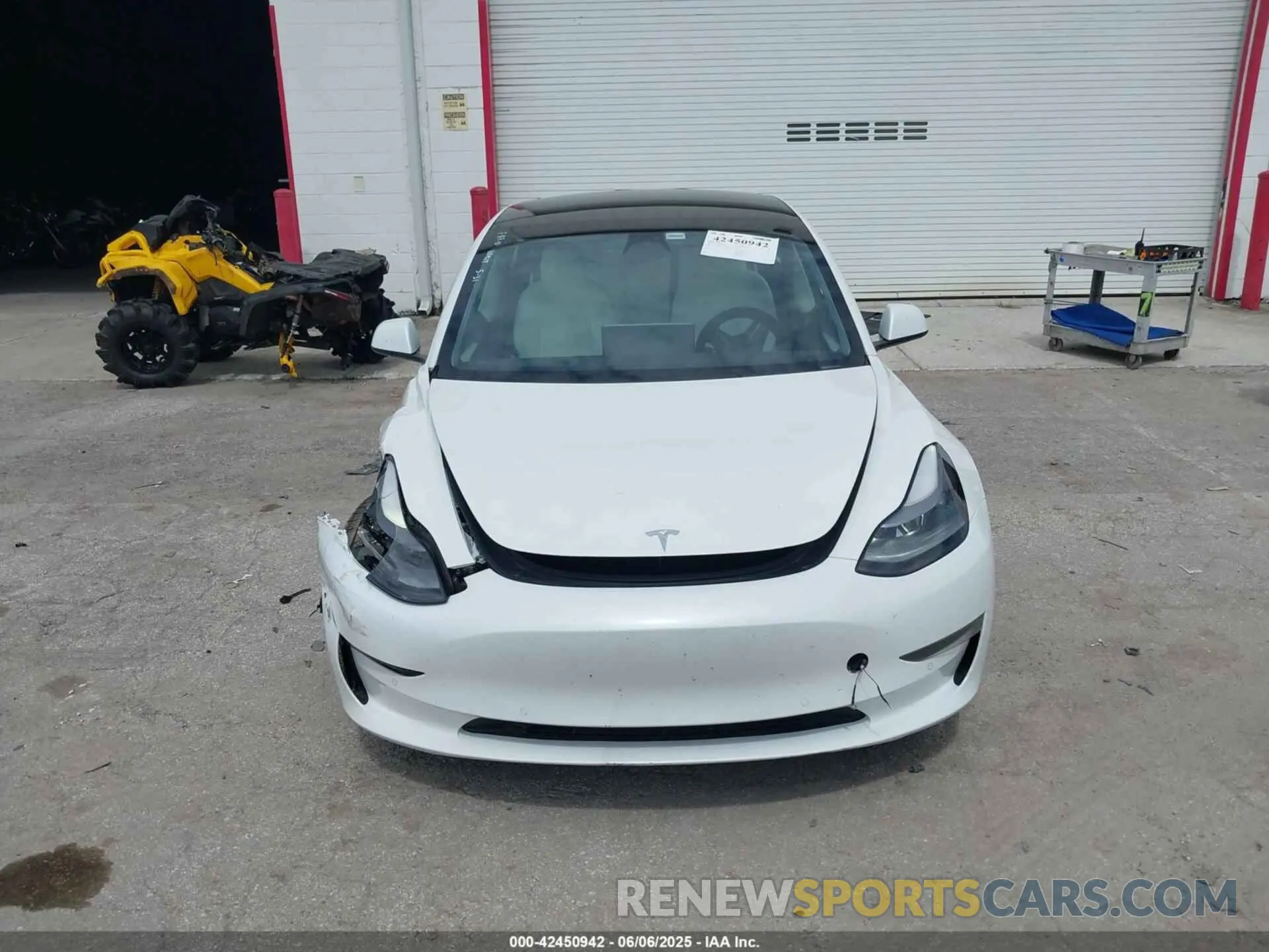 12 Фотография поврежденного автомобиля 5YJ3E1EA6NF153853 TESLA MODEL 3 2022
