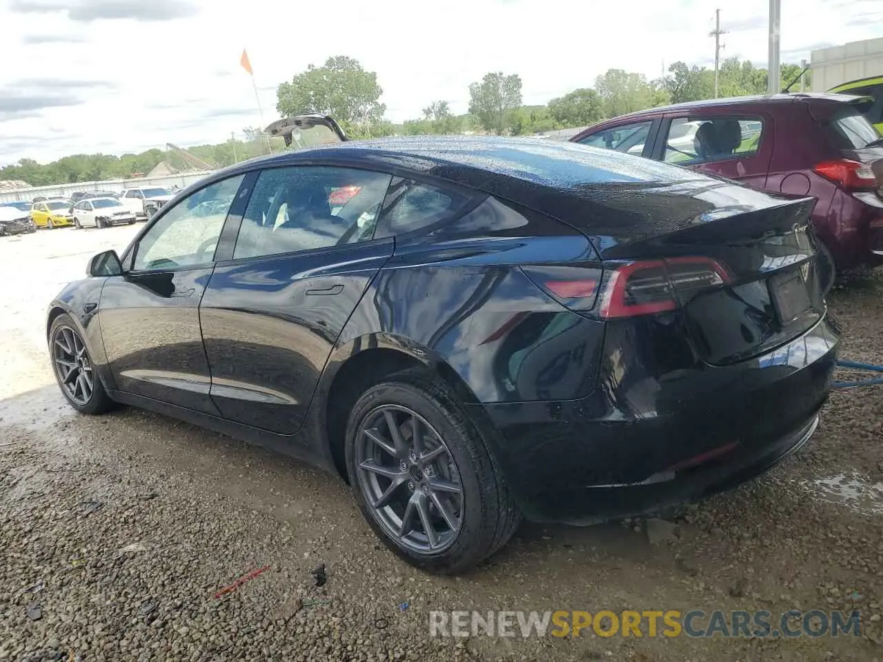 2 Photograph of a damaged car 5YJ3E1EA6NF287553 TESLA MODEL 3 2022