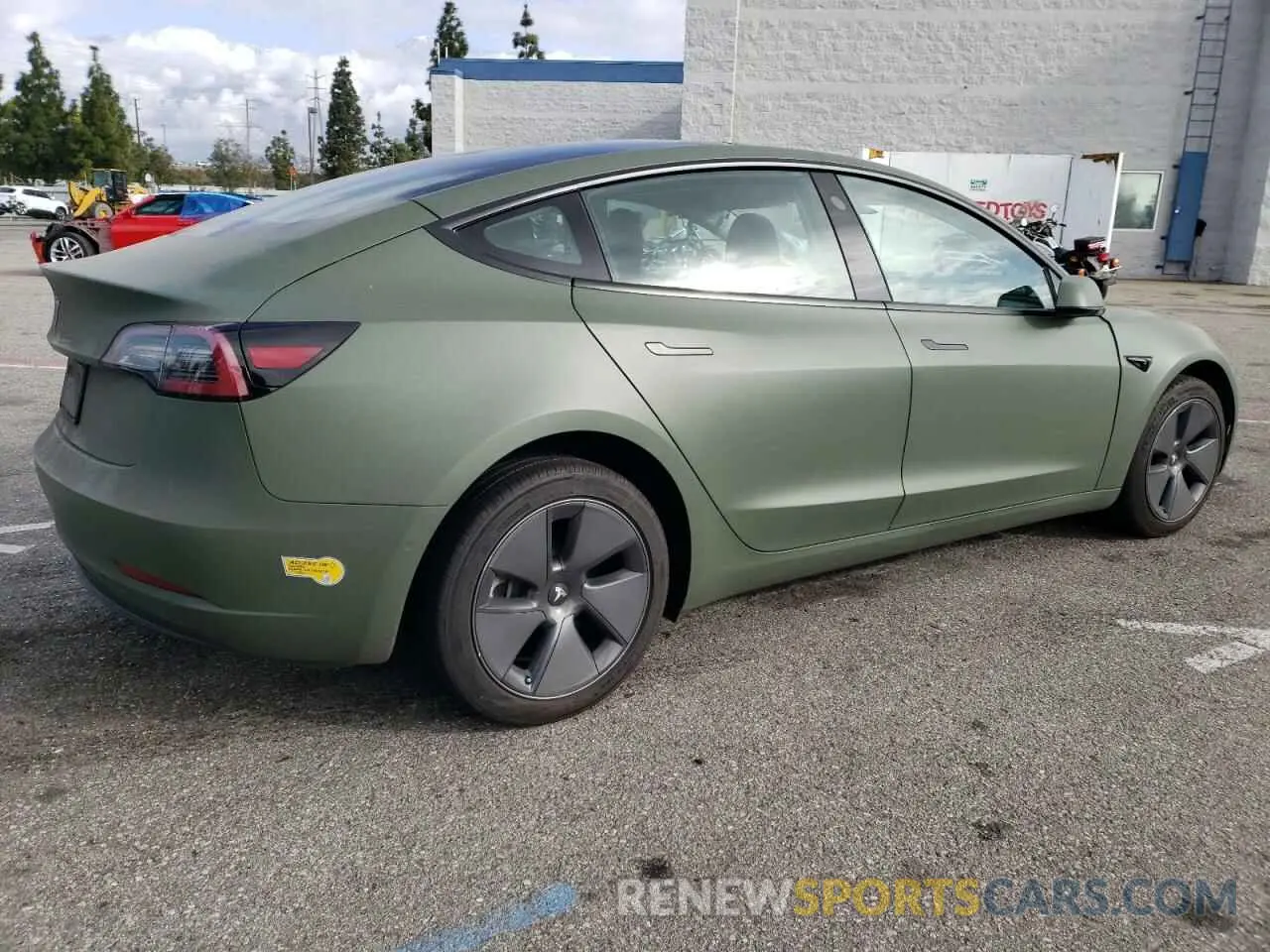 3 Photograph of a damaged car 5YJ3E1EA6NF340655 TESLA MODEL 3 2022