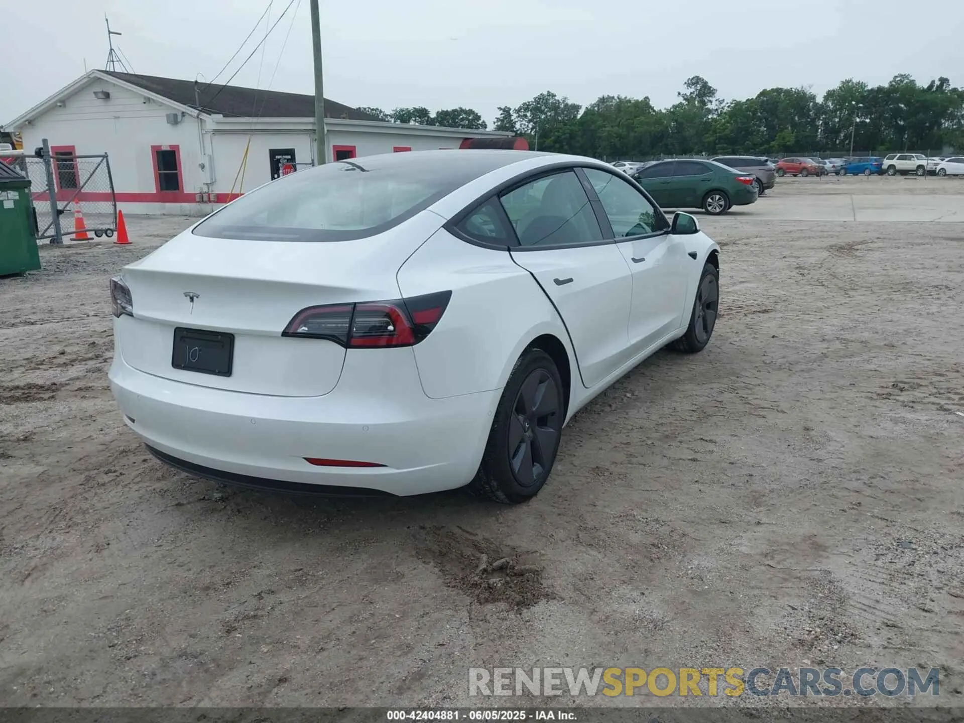 4 Фотография поврежденного автомобиля 5YJ3E1EA6NF344222 TESLA MODEL 3 2022