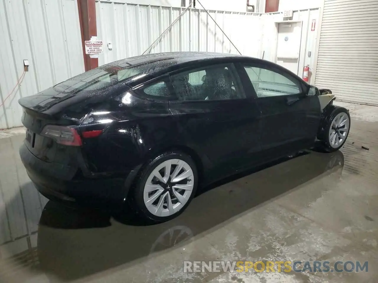 3 Photograph of a damaged car 5YJ3E1EA6NF369055 TESLA MODEL 3 2022