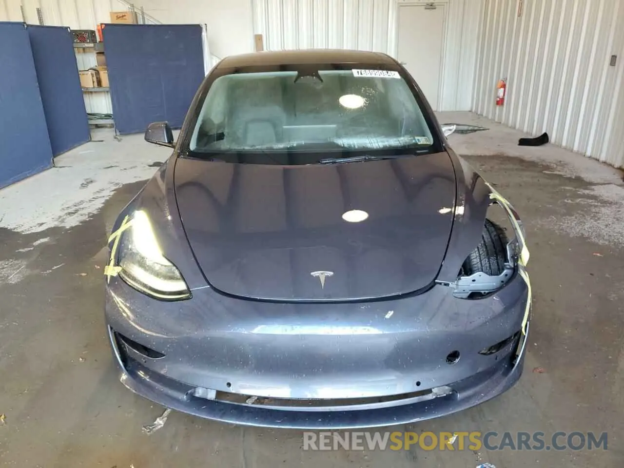 5 Photograph of a damaged car 5YJ3E1EA6NF371758 TESLA MODEL 3 2022