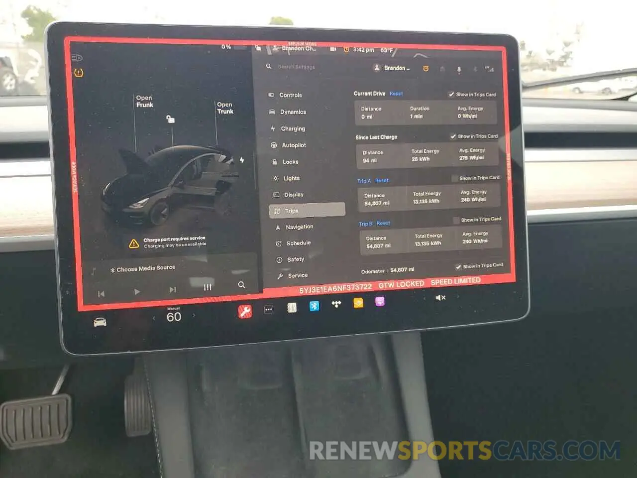 9 Photograph of a damaged car 5YJ3E1EA6NF373722 TESLA MODEL 3 2022