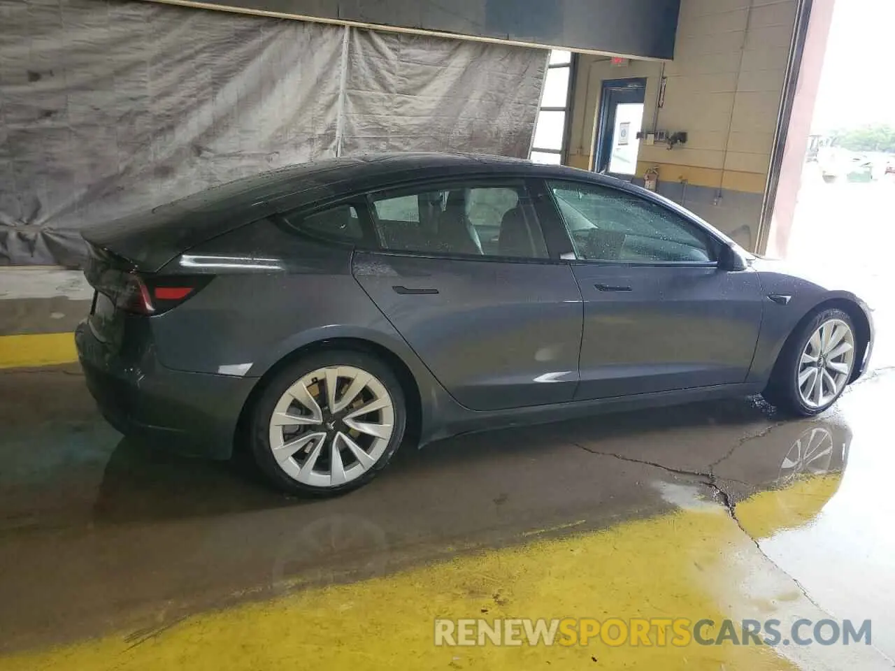 3 Фотография поврежденного автомобиля 5YJ3E1EA7NF189583 TESLA MODEL 3 2022
