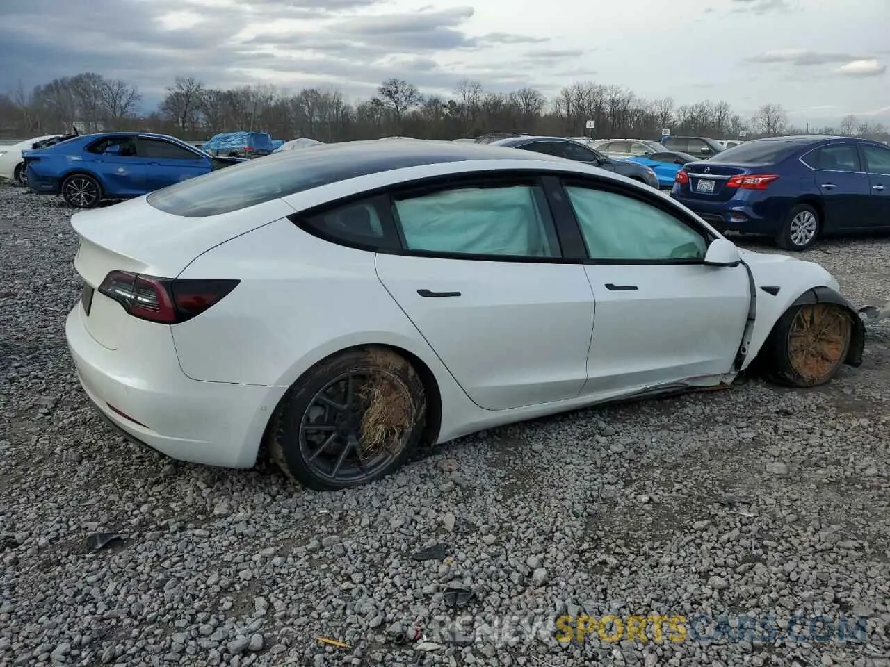 3 Photograph of a damaged car 5YJ3E1EA7NF191902 TESLA MODEL 3 2022