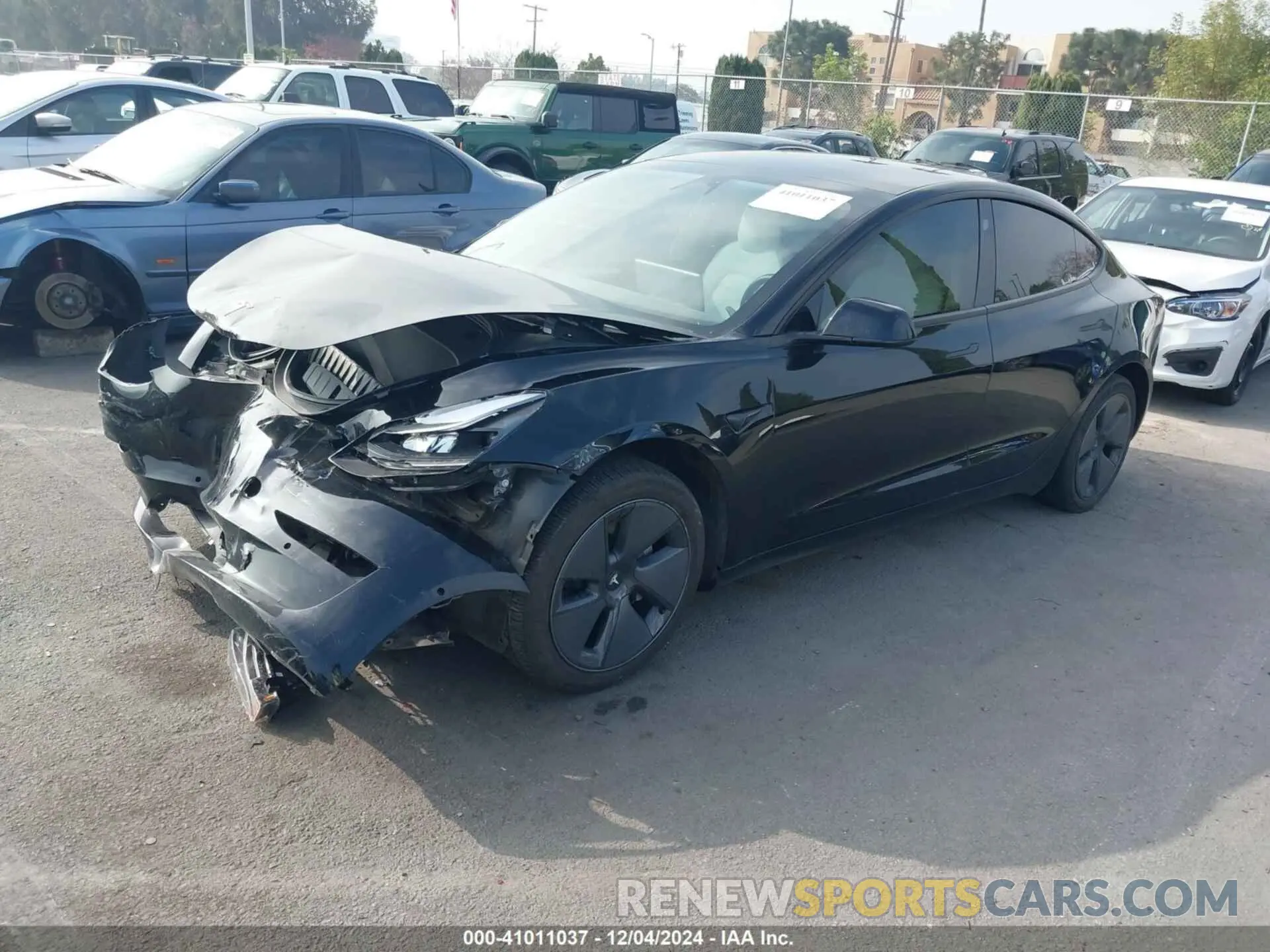 2 Photograph of a damaged car 5YJ3E1EA7NF248339 TESLA MODEL 3 2022