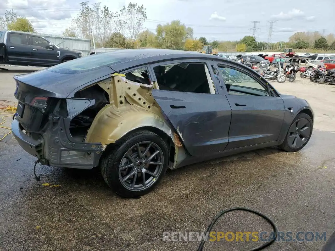 3 Photograph of a damaged car 5YJ3E1EA7NF289621 TESLA MODEL 3 2022