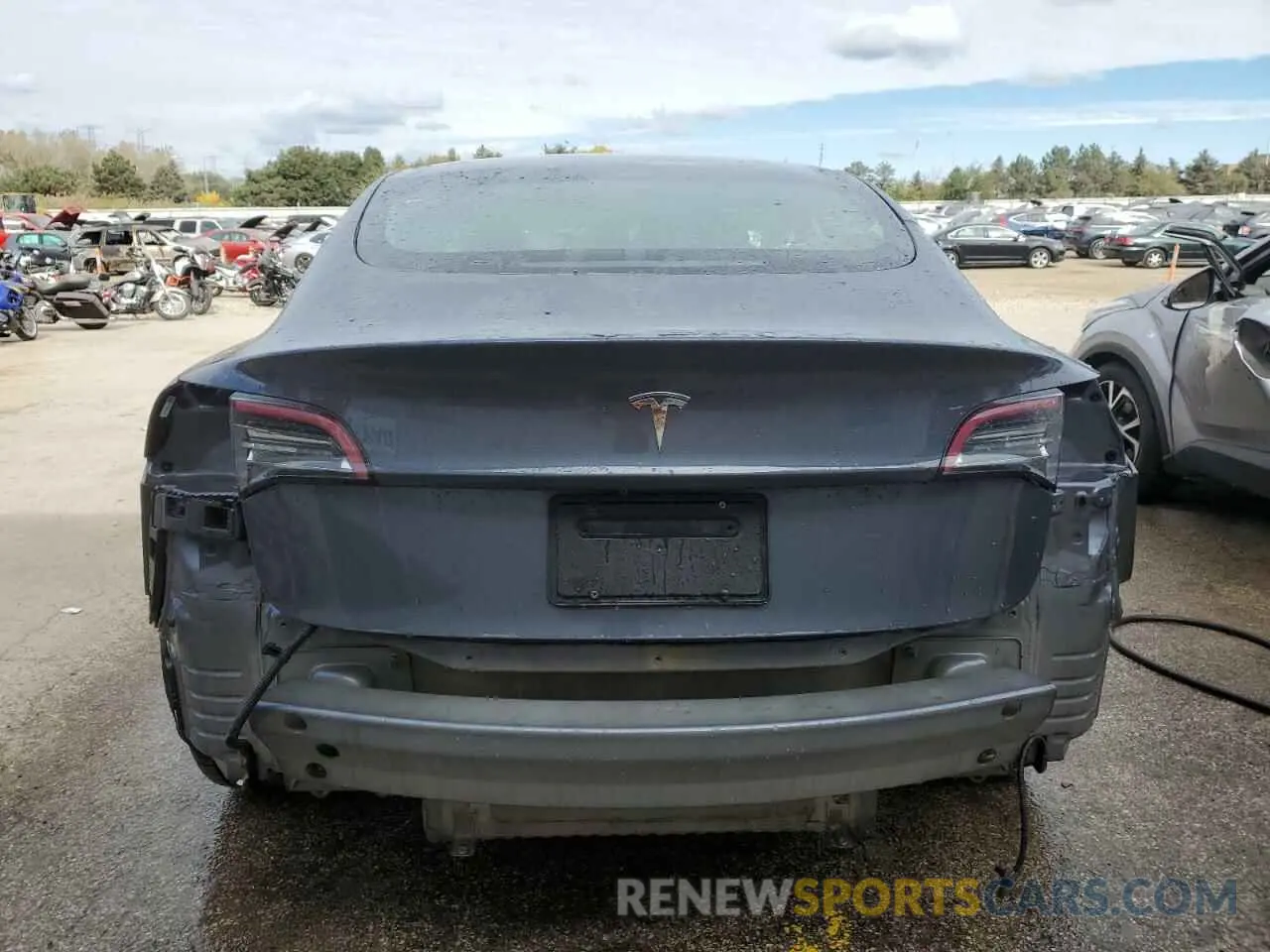 6 Photograph of a damaged car 5YJ3E1EA7NF289621 TESLA MODEL 3 2022