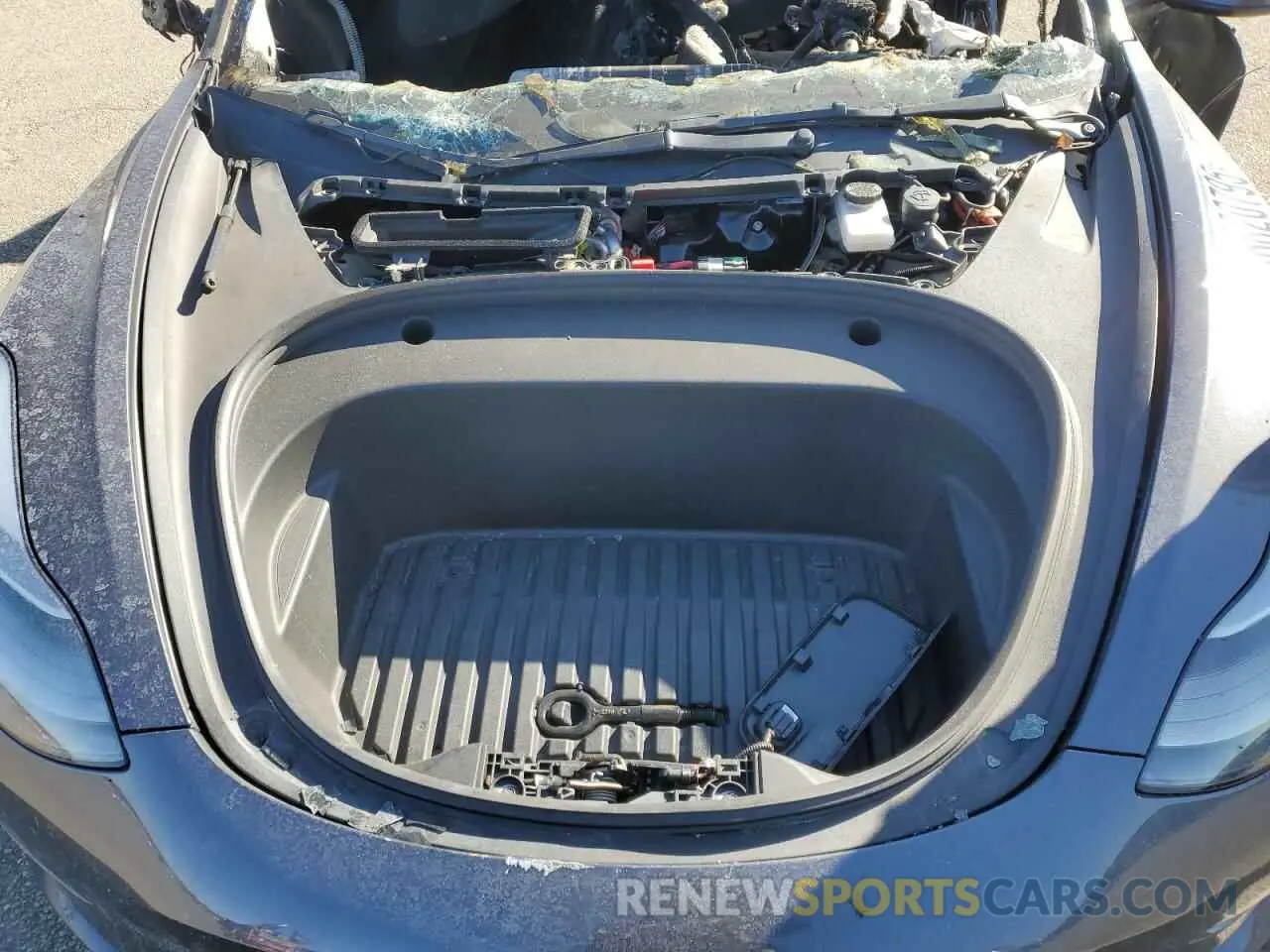11 Photograph of a damaged car 5YJ3E1EA7NF335948 TESLA MODEL 3 2022