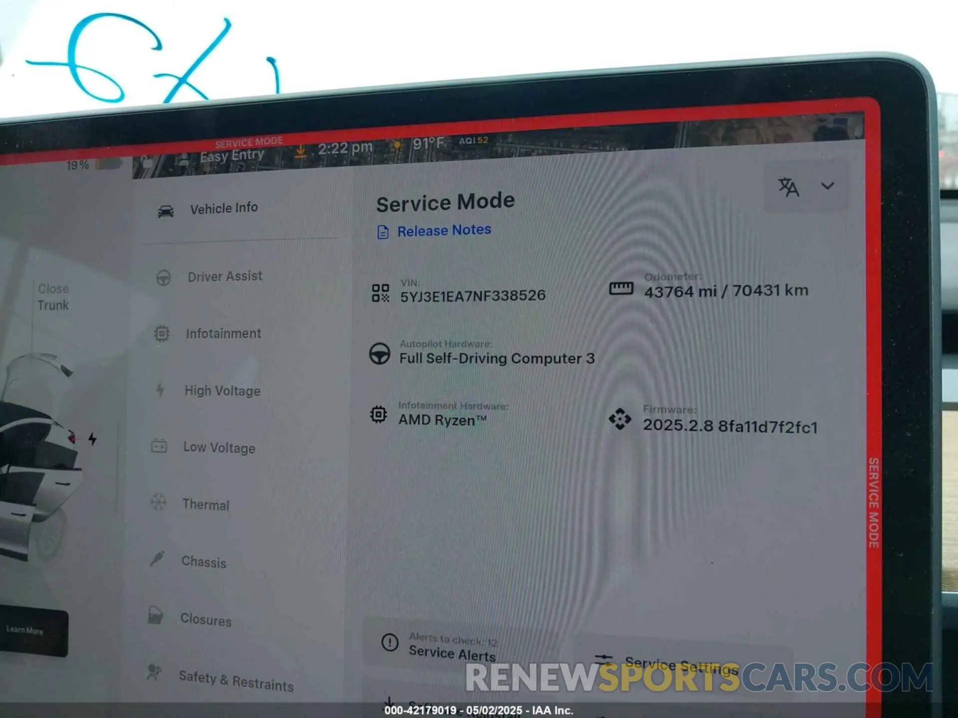 13 Photograph of a damaged car 5YJ3E1EA7NF338526 TESLA MODEL 3 2022