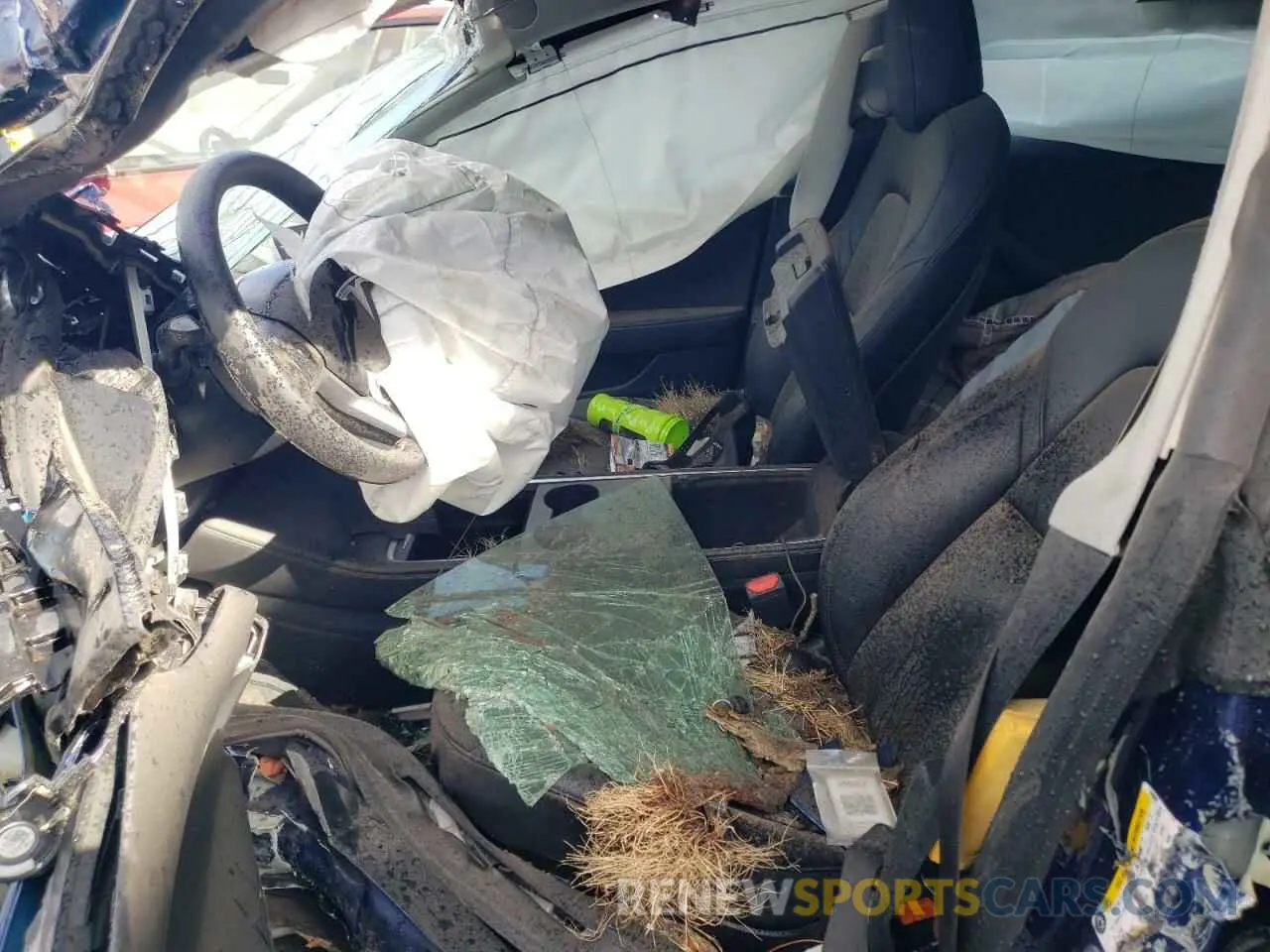 7 Photograph of a damaged car 5YJ3E1EA7NF370067 TESLA MODEL 3 2022