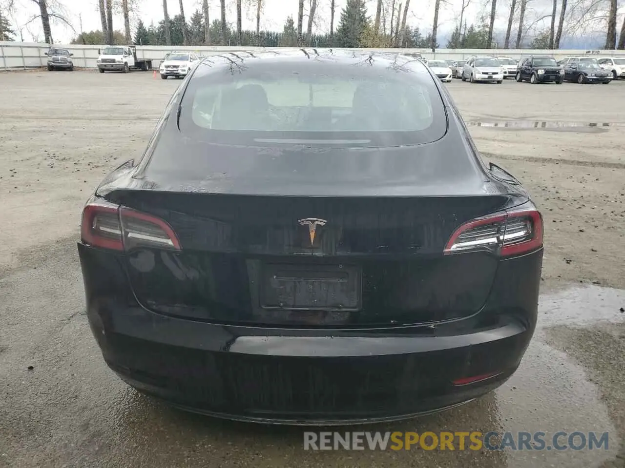 6 Photograph of a damaged car 5YJ3E1EA7NF371445 TESLA MODEL 3 2022