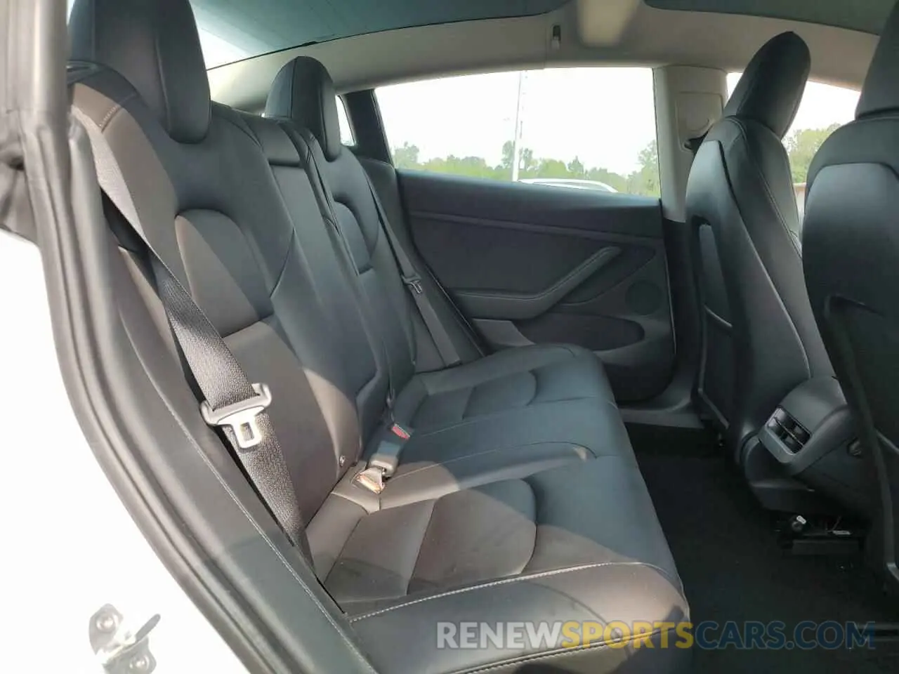 10 Фотография поврежденного автомобиля 5YJ3E1EA8NF156978 TESLA MODEL 3 2022