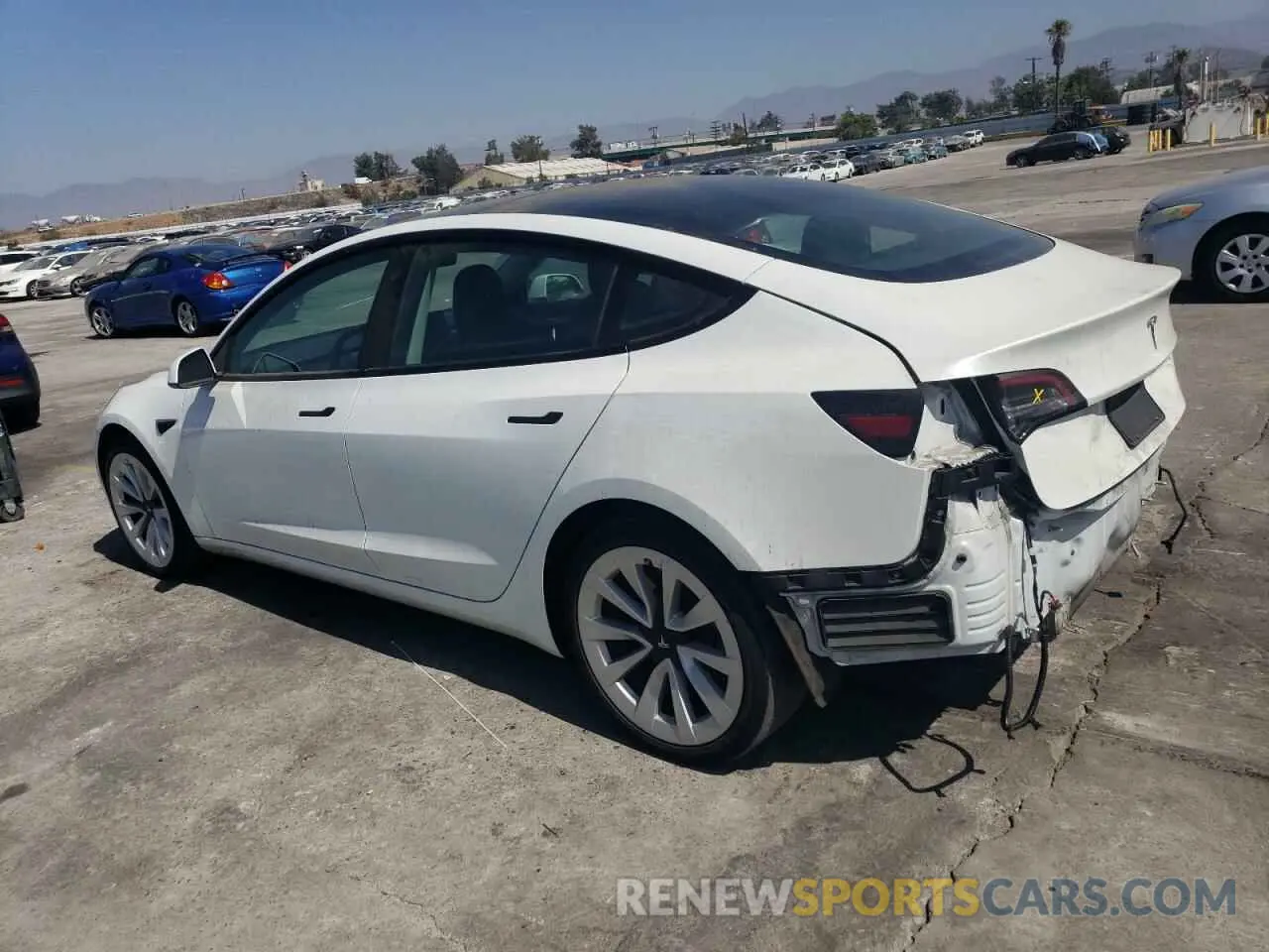 2 Photograph of a damaged car 5YJ3E1EA8NF170007 TESLA MODEL 3 2022