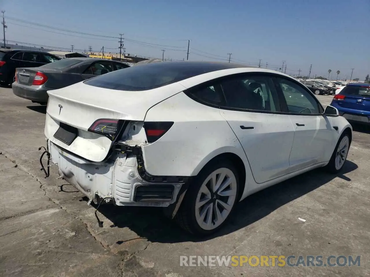 3 Photograph of a damaged car 5YJ3E1EA8NF170007 TESLA MODEL 3 2022