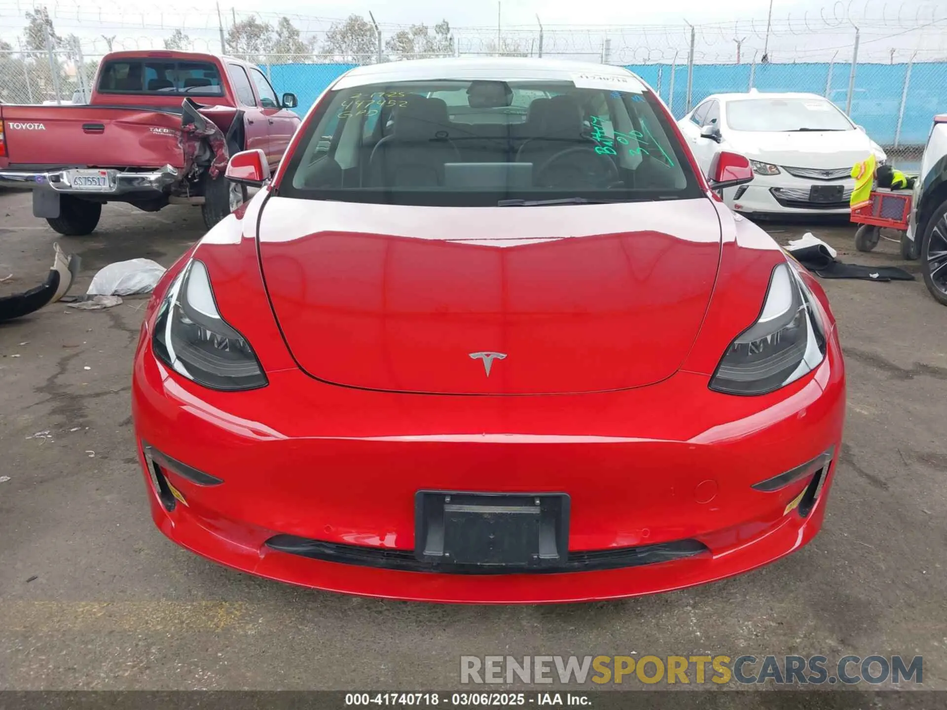 12 Фотография поврежденного автомобиля 5YJ3E1EA8NF177409 TESLA MODEL 3 2022