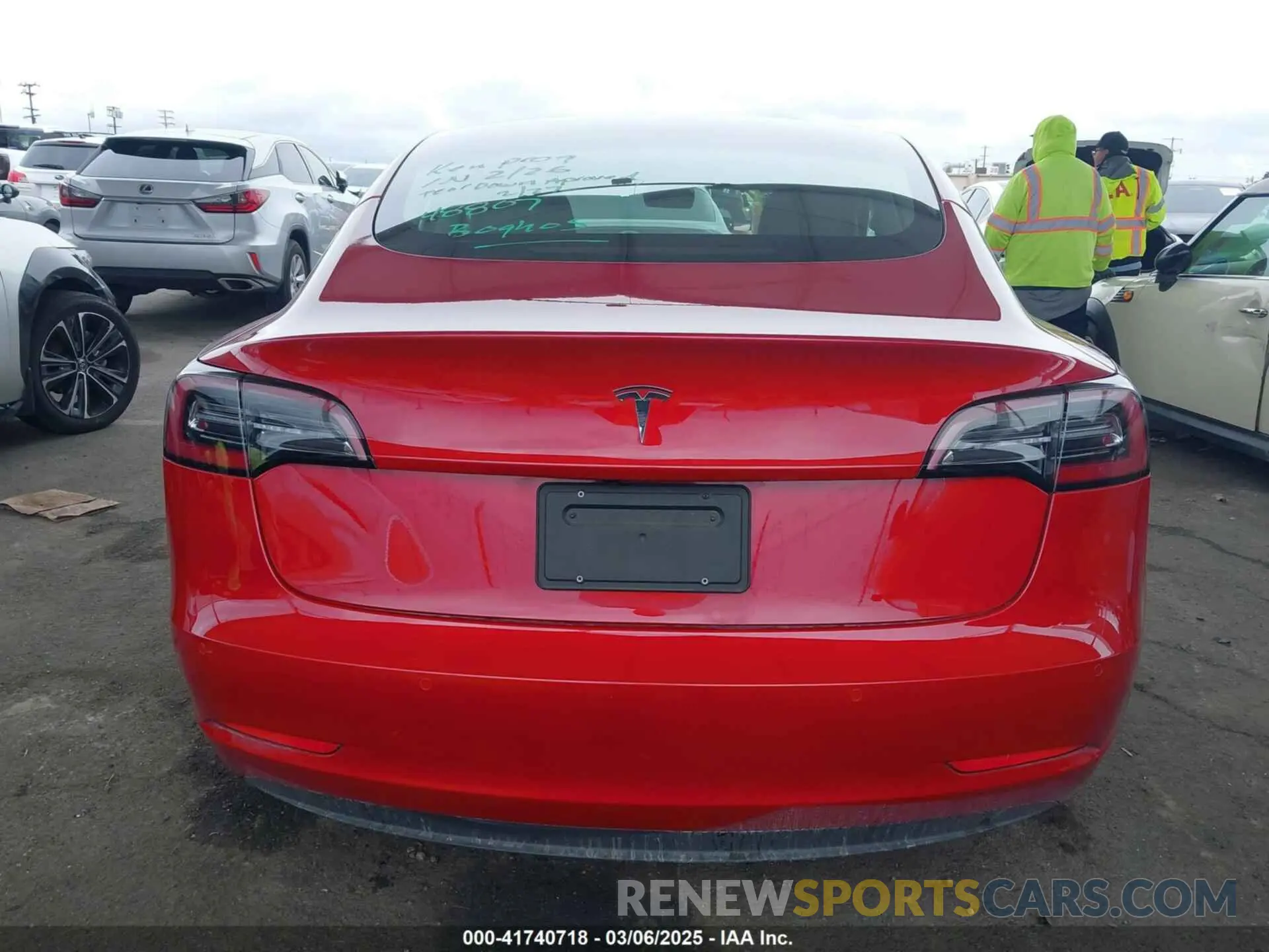 16 Фотография поврежденного автомобиля 5YJ3E1EA8NF177409 TESLA MODEL 3 2022