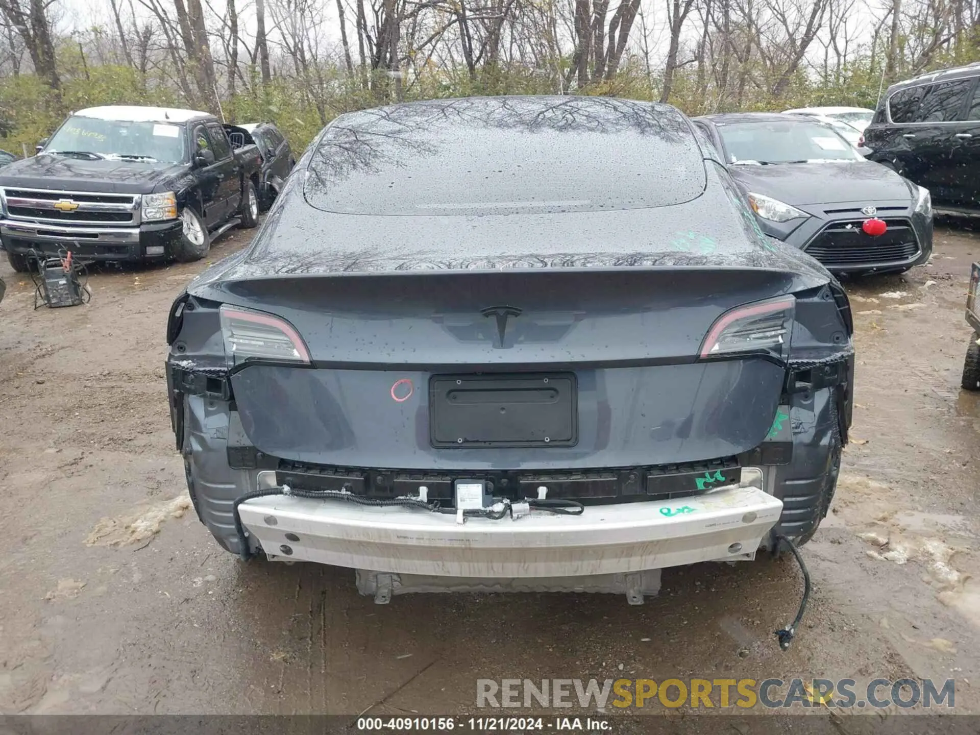 17 Фотография поврежденного автомобиля 5YJ3E1EA8NF188684 TESLA MODEL 3 2022