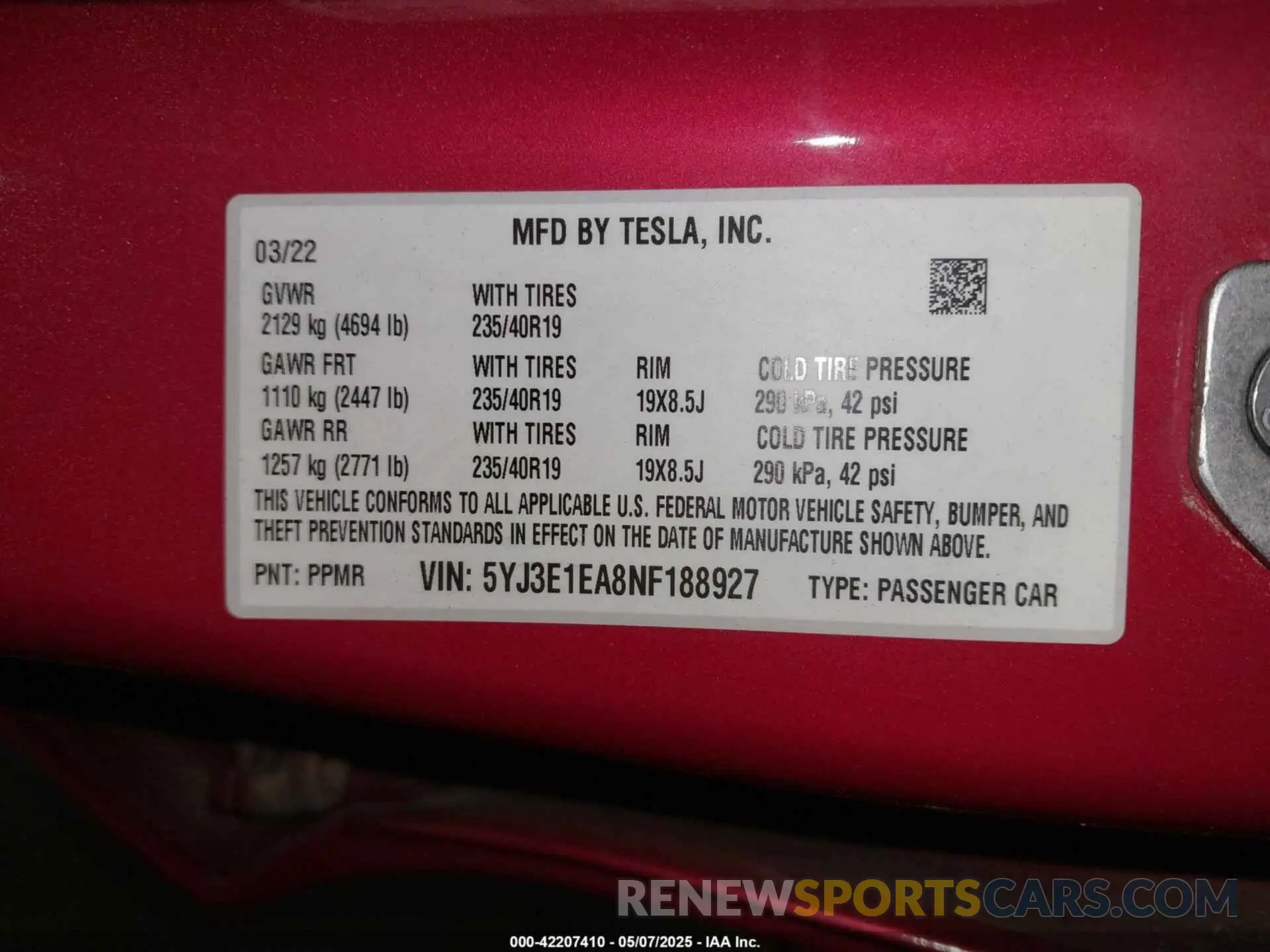 9 Photograph of a damaged car 5YJ3E1EA8NF188927 TESLA MODEL 3 2022
