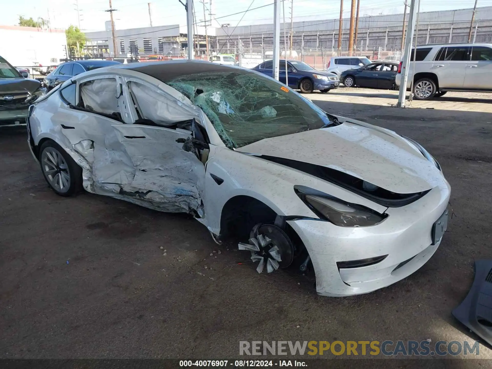 1 Photograph of a damaged car 5YJ3E1EA8NF199779 TESLA MODEL 3 2022