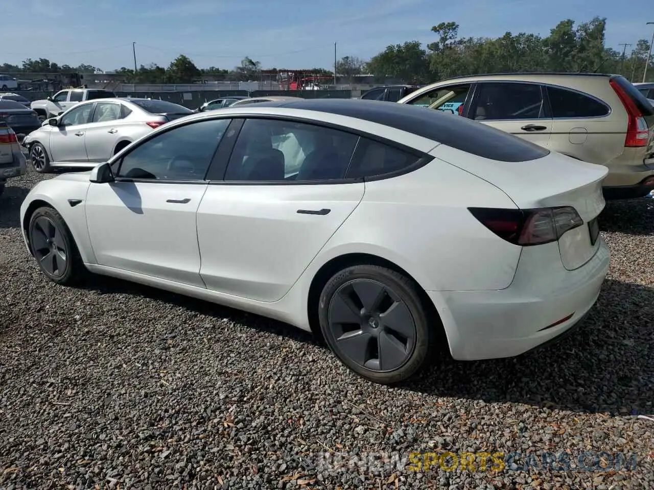 2 Photograph of a damaged car 5YJ3E1EA8NF348174 TESLA MODEL 3 2022