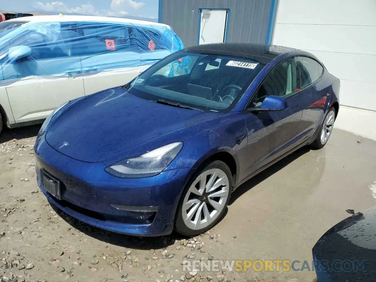 1 Photograph of a damaged car 5YJ3E1EA8NF369901 TESLA MODEL 3 2022