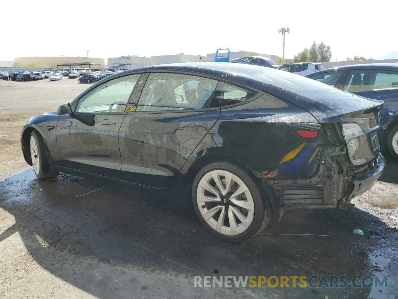 2 Photograph of a damaged car 5YJ3E1EA8NF372393 TESLA MODEL 3 2022