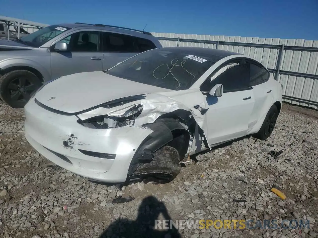 1 Фотография поврежденного автомобиля 5YJ3E1EA8NF373737 TESLA MODEL 3 2022
