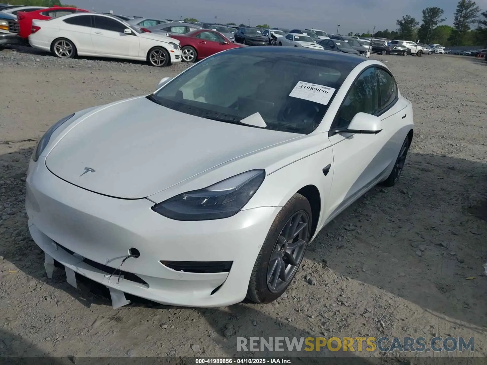 2 Photograph of a damaged car 5YJ3E1EA9NF124914 TESLA MODEL 3 2022
