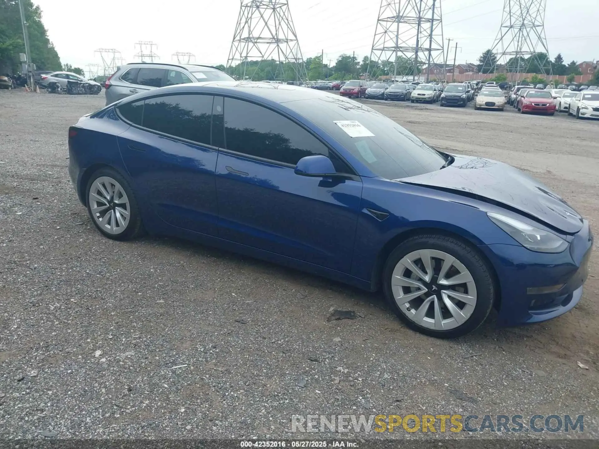 1 Фотография поврежденного автомобиля 5YJ3E1EA9NF199483 TESLA MODEL 3 2022