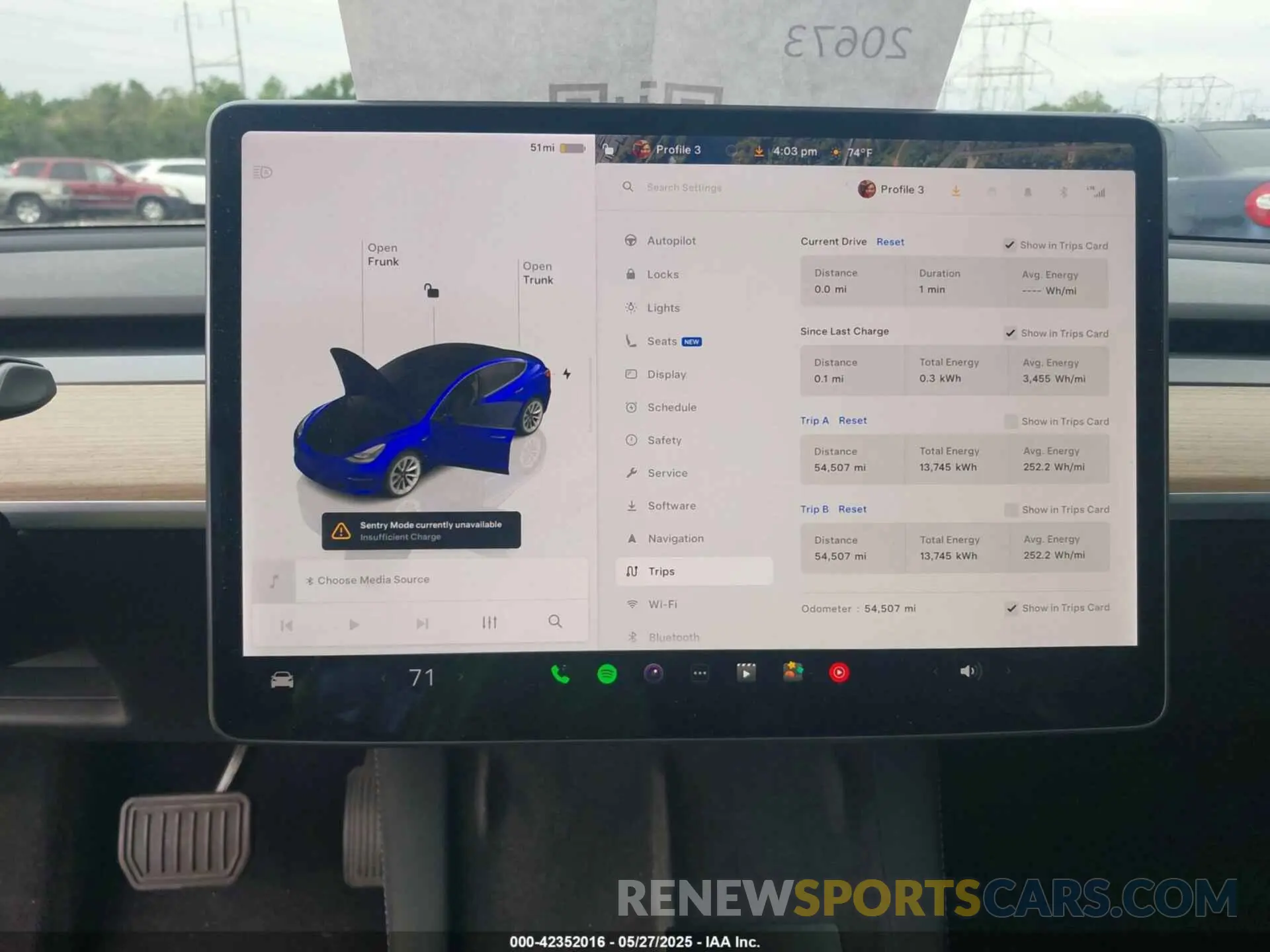 19 Фотография поврежденного автомобиля 5YJ3E1EA9NF199483 TESLA MODEL 3 2022