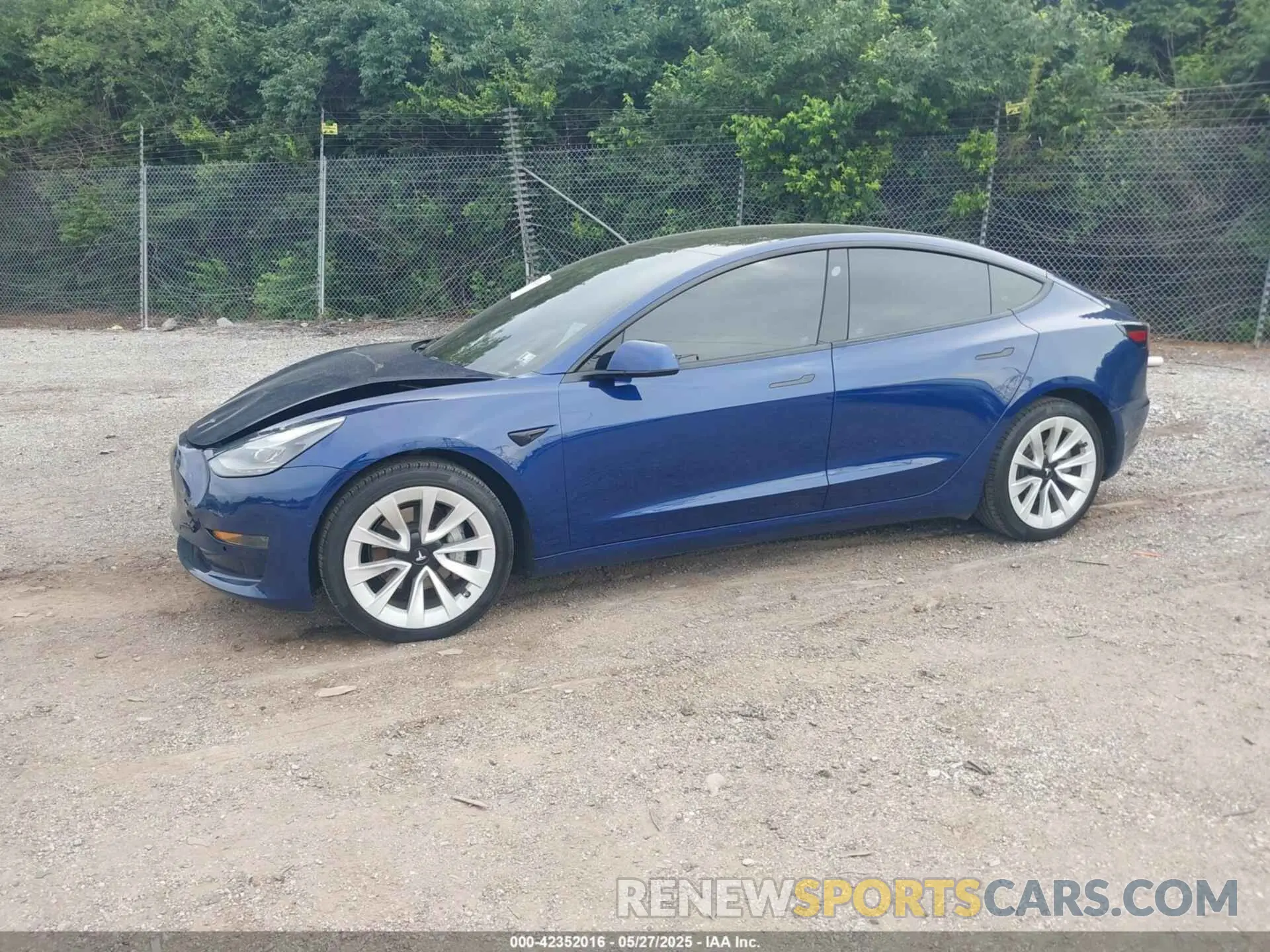 2 Фотография поврежденного автомобиля 5YJ3E1EA9NF199483 TESLA MODEL 3 2022
