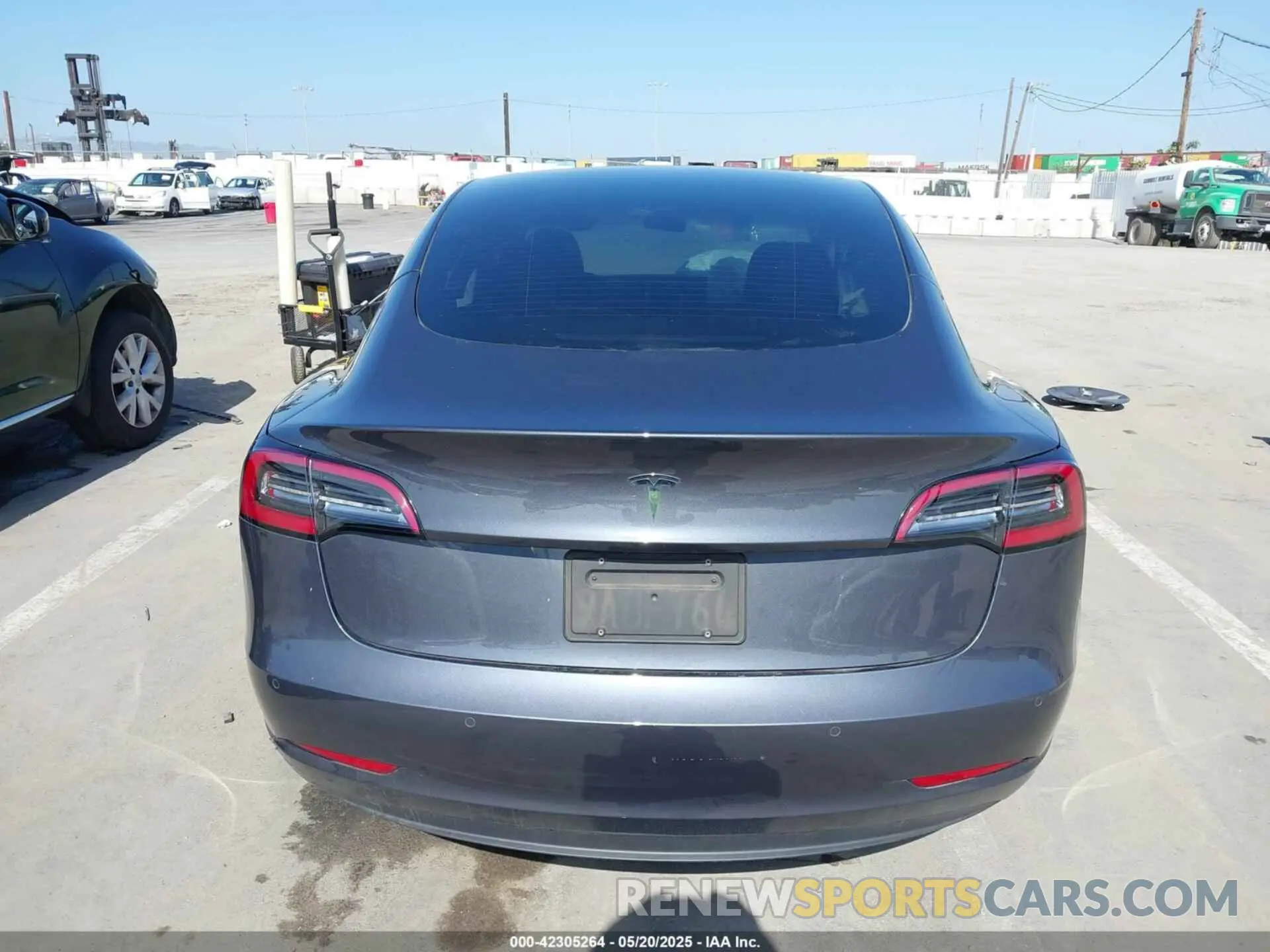 15 Photograph of a damaged car 5YJ3E1EA9NF212412 TESLA MODEL 3 2022