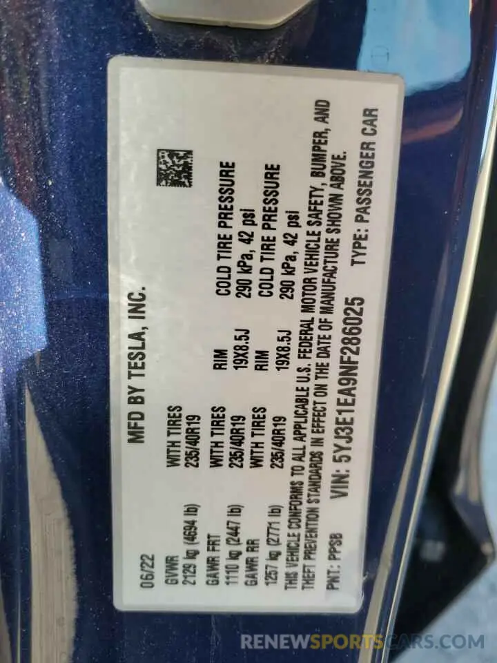 13 Photograph of a damaged car 5YJ3E1EA9NF286025 TESLA MODEL 3 2022