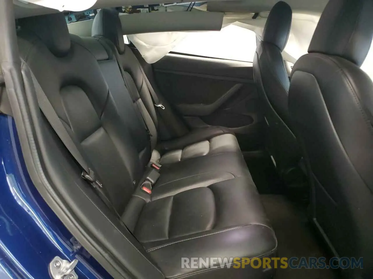 10 Фотография поврежденного автомобиля 5YJ3E1EA9NF286476 TESLA MODEL 3 2022