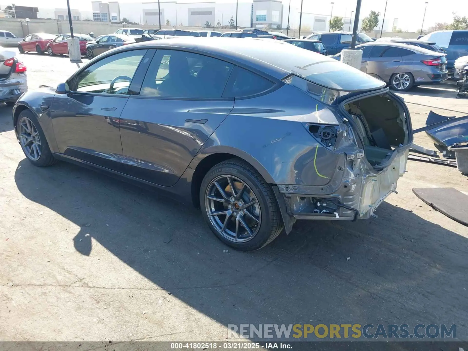3 Photograph of a damaged car 5YJ3E1EA9NF343579 TESLA MODEL 3 2022