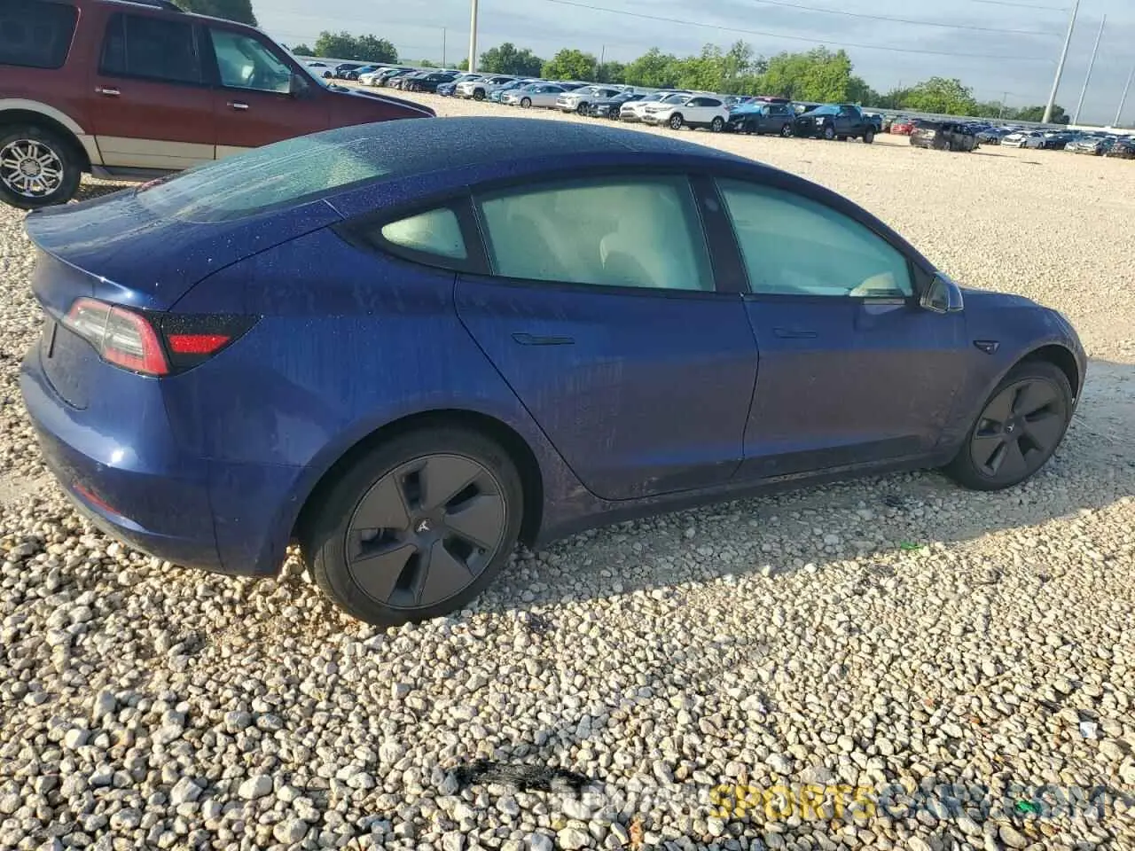 3 Фотография поврежденного автомобиля 5YJ3E1EA9NF345347 TESLA MODEL 3 2022