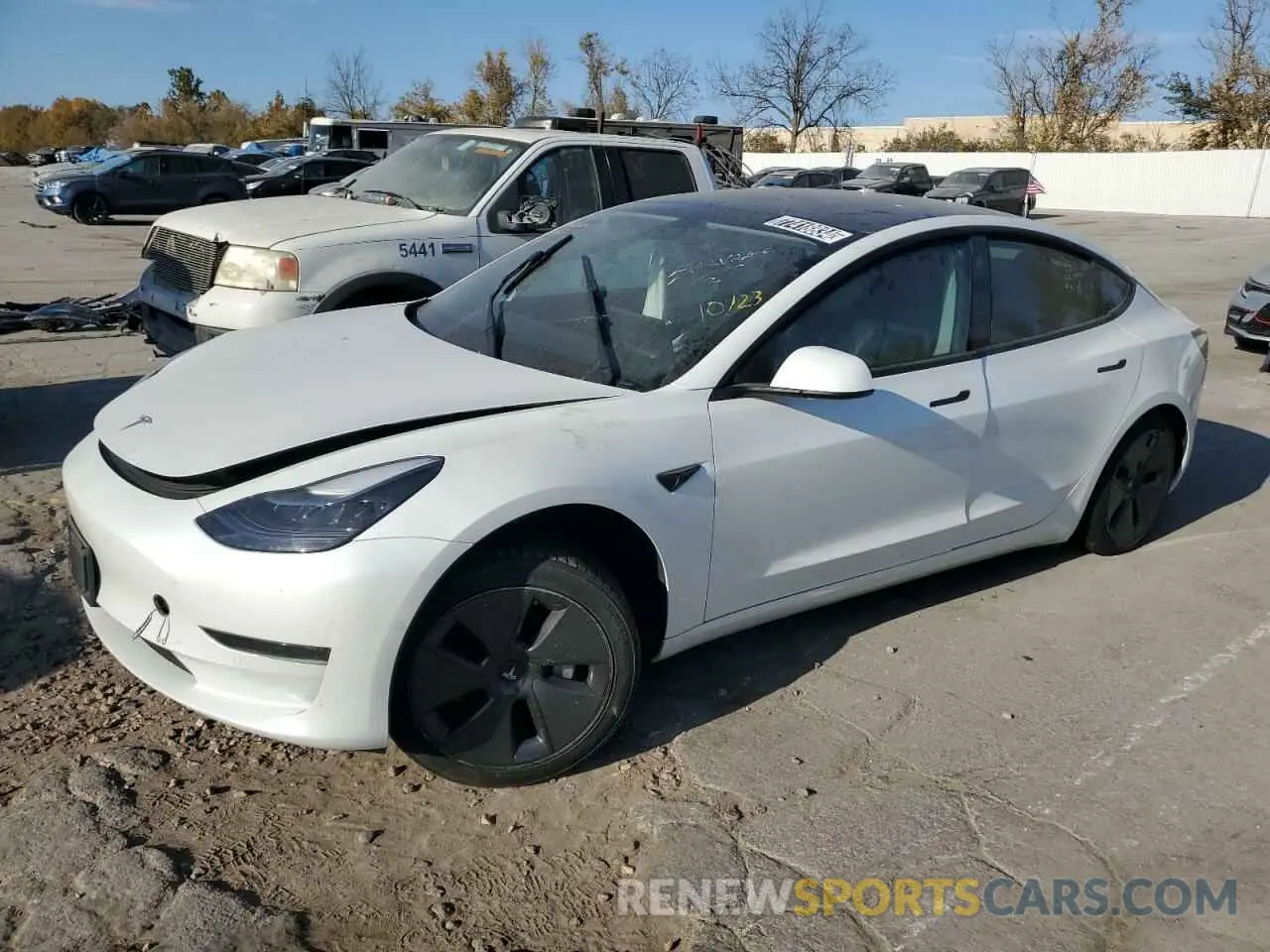 1 Фотография поврежденного автомобиля 5YJ3E1EA9NF368613 TESLA MODEL 3 2022