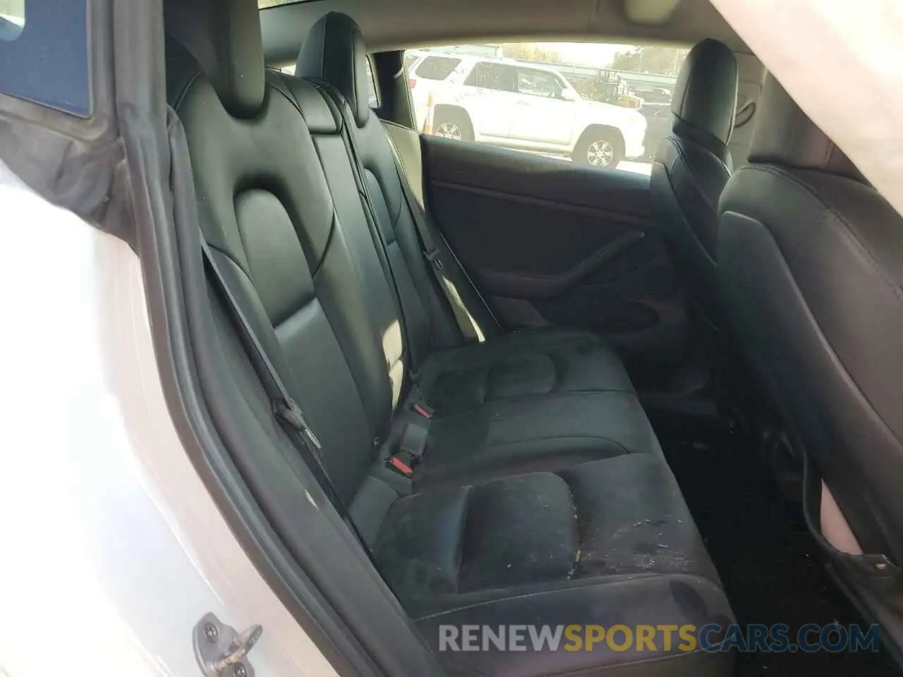 10 Фотография поврежденного автомобиля 5YJ3E1EA9NF368613 TESLA MODEL 3 2022